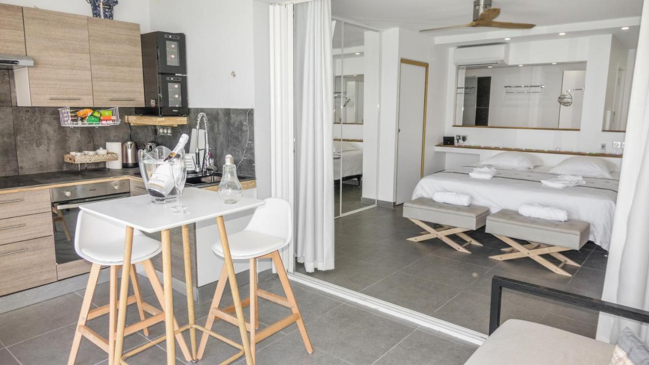Official Page "Residence Bleu Marine" - Sea View Apartments & Studios - Saint-Martin French Side Grand Case Luaran gambar