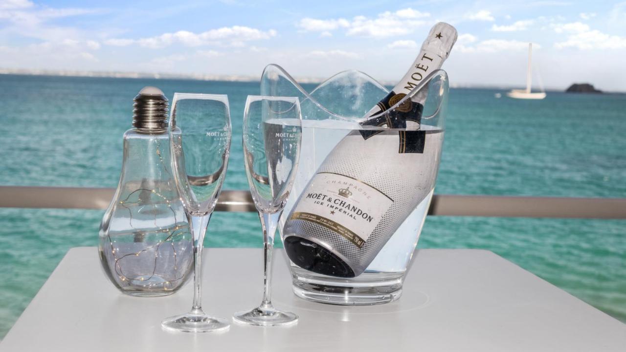 Official Page "Residence Bleu Marine" - Sea View Apartments & Studios - Saint-Martin French Side Grand Case Luaran gambar